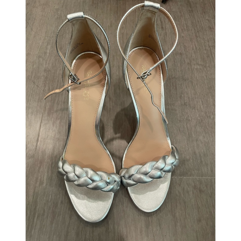 Brand New! Rachel Zoe Silver Leather Sandal Pump - US 8